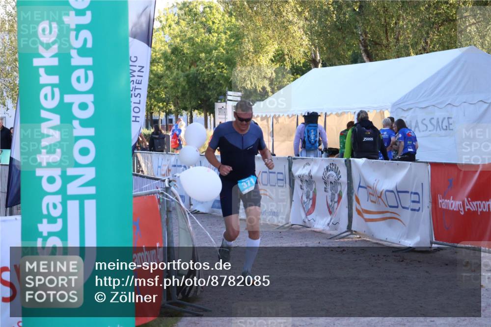 07.09.2025 - 19. Norderstedt Triathlon Zöllner http://msf.ph/oto/8782085 07.09.2025 17:48:44 Ziel 371 meine-sportfotos.de