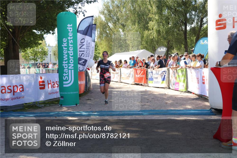 07.09.2025 - 19. Norderstedt Triathlon Zöllner http://msf.ph/oto/8782121 07.09.2025 12:59:15 Ziel 1386 meine-sportfotos.de