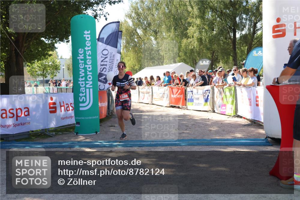 07.09.2025 - 19. Norderstedt Triathlon Zöllner http://msf.ph/oto/8782124 07.09.2025 12:59:16 Ziel 1386 meine-sportfotos.de
