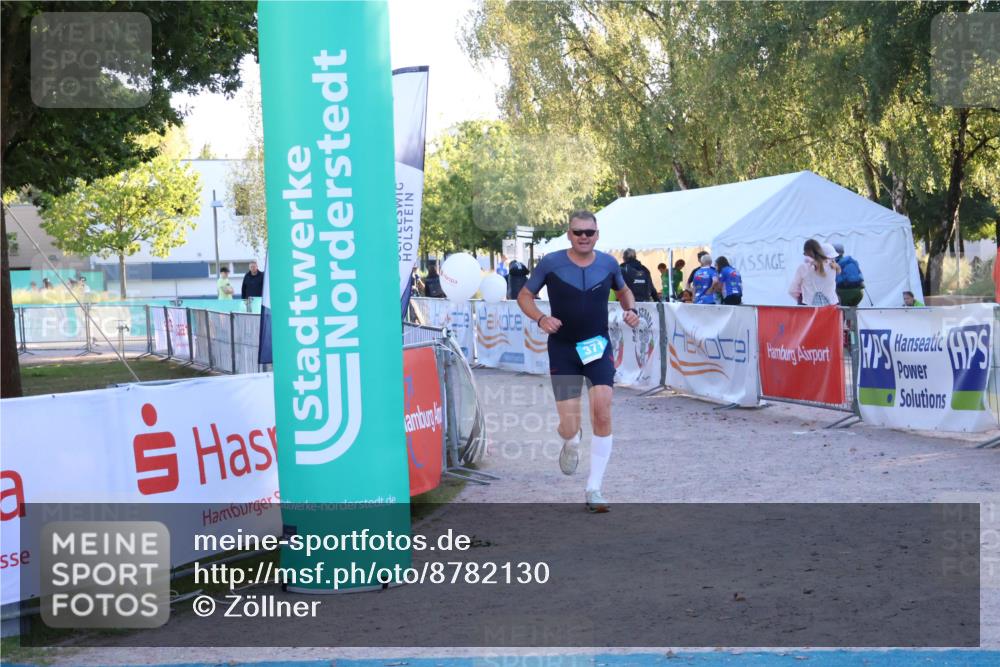 07.09.2025 - 19. Norderstedt Triathlon Zöllner http://msf.ph/oto/8782130 07.09.2025 17:48:46 Ziel 371 meine-sportfotos.de