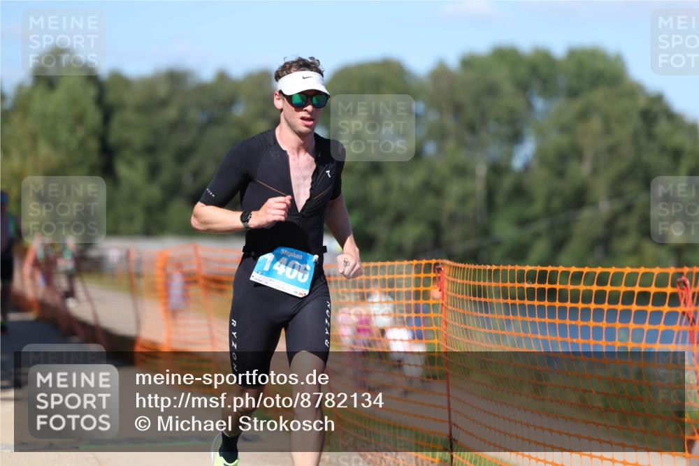07.09.2025 - 19. Norderstedt Triathlon Michael Strokosch http://msf.ph/oto/8782134 07.09.2025 15:13:26 Laufen 1005, 1406 meine-sportfotos.de