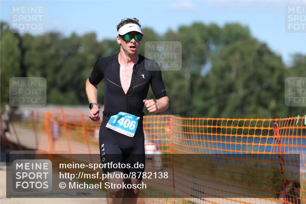 07.09.2025 - 19. Norderstedt Triathlon Michael Strokosch http://msf.ph/oto/8782138 07.09.2025 15:13:26 Laufen 1005, 1406 meine-sportfotos.de