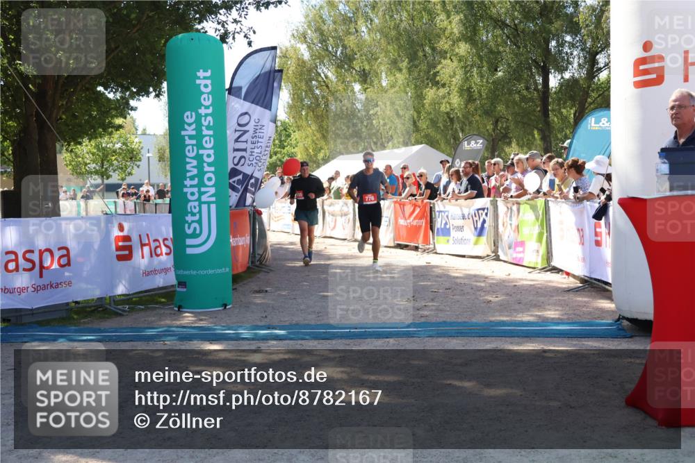 07.09.2025 - 19. Norderstedt Triathlon Zöllner http://msf.ph/oto/8782167 07.09.2025 13:00:01 Ziel 776, 1255 meine-sportfotos.de