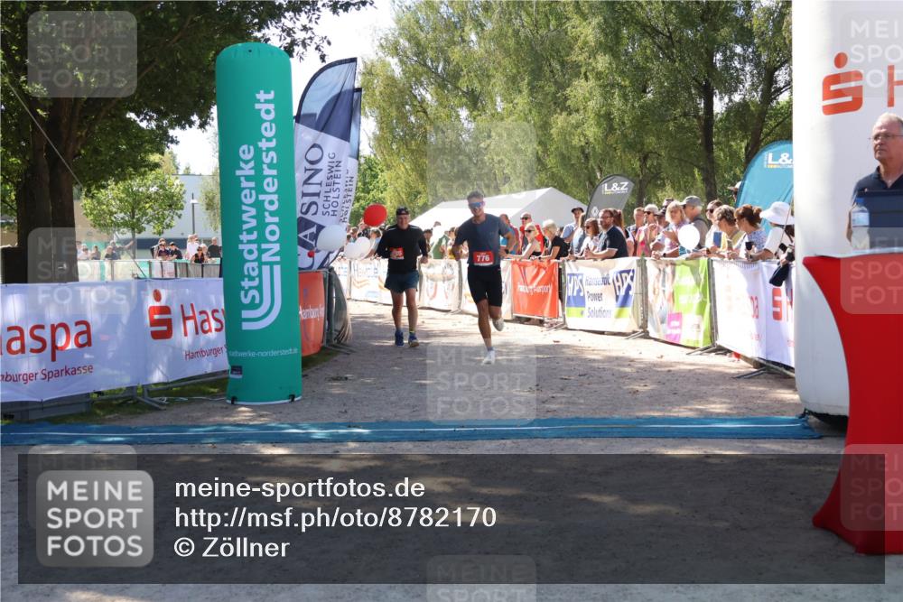 07.09.2025 - 19. Norderstedt Triathlon Zöllner http://msf.ph/oto/8782170 07.09.2025 13:00:01 Ziel 776, 1255 meine-sportfotos.de