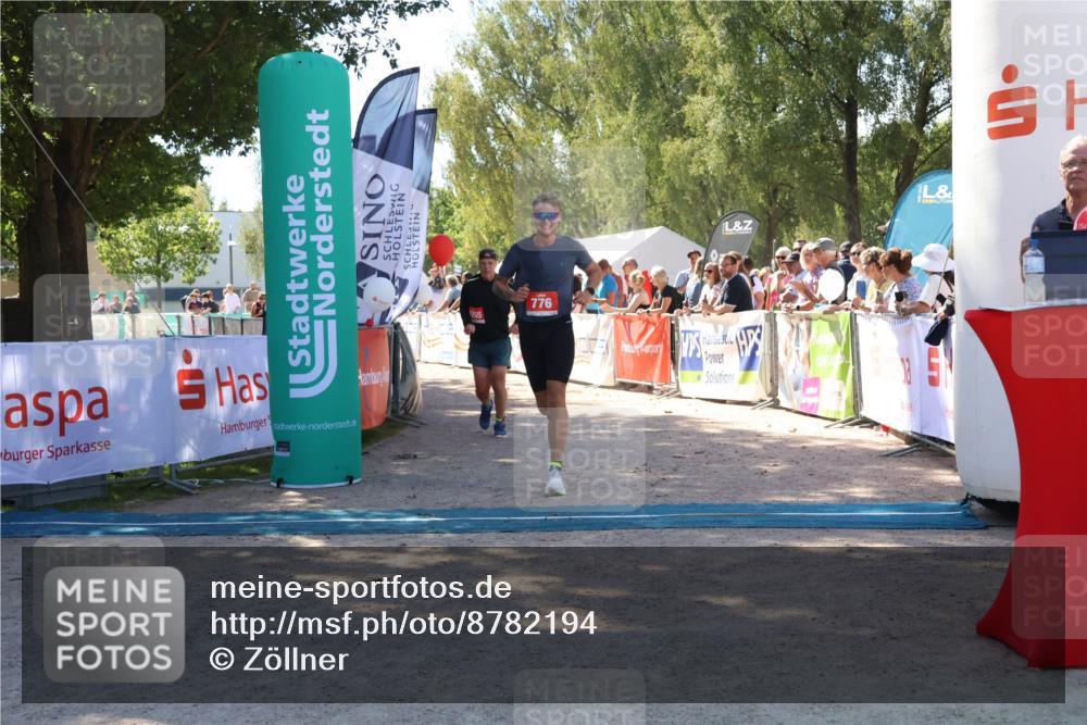 07.09.2025 - 19. Norderstedt Triathlon Zöllner http://msf.ph/oto/8782194 07.09.2025 13:00:02 Ziel 214, 776, 1255 meine-sportfotos.de
