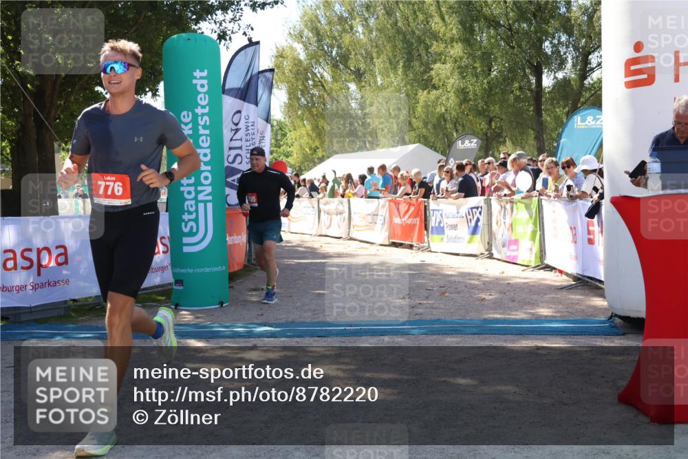 07.09.2025 - 19. Norderstedt Triathlon Zöllner http://msf.ph/oto/8782220 07.09.2025 13:00:04 Ziel 214, 776, 1255, 1343 meine-sportfotos.de