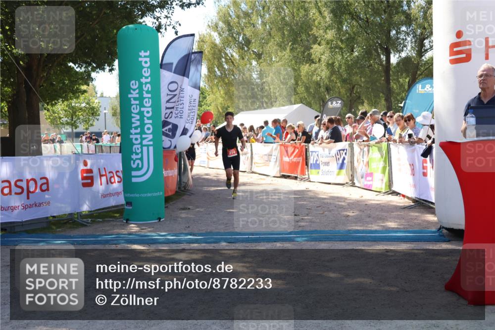 07.09.2025 - 19. Norderstedt Triathlon Zöllner http://msf.ph/oto/8782233 07.09.2025 13:00:06 Ziel 214, 776, 1255, 1343 meine-sportfotos.de