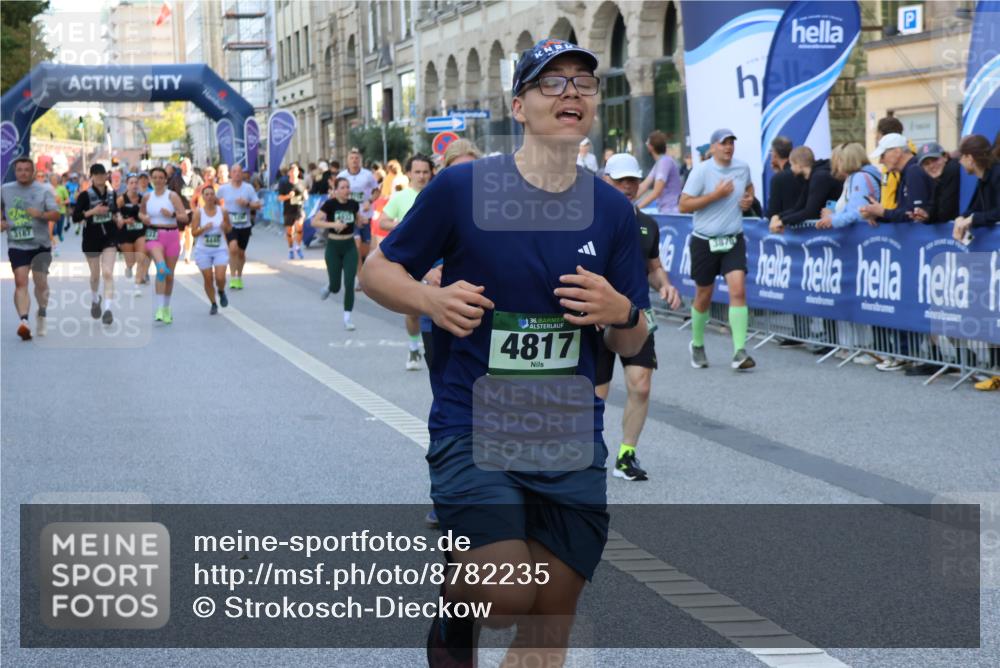 07.09.2025 - BARMER Alsterlauf Strokosch-Dieckow http://msf.ph/oto/8782235 07.09.2025 10:05:17 Ziel 2102, 2163, 2399, 2481, 3019, 3114, 3256, 3279, 3532, 3645, 3930, 4028, 4092, 4310, 4371, 4400, 4729, 4777, 4783, 4806, 4862, 5229, 5424, 5473, 5588, 5627, 6148, 6241, 6245, 8045, 8190, 8286, 8384, 8445, 8446, 8484, 8485 meine-sportfotos.de