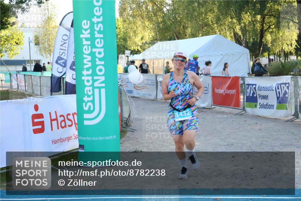 07.09.2025 - 19. Norderstedt Triathlon Zöllner http://msf.ph/oto/8782238 07.09.2025 17:49:37 Ziel 1432 meine-sportfotos.de