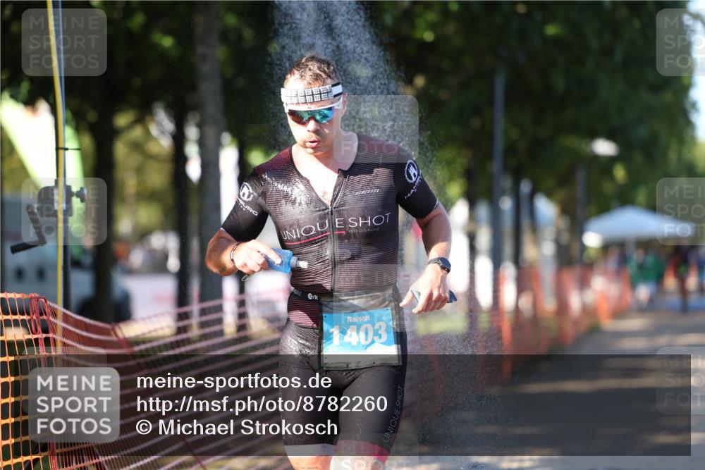 07.09.2025 - 19. Norderstedt Triathlon Michael Strokosch http://msf.ph/oto/8782260 07.09.2025 16:09:34 Laufen 939, 1403, 1453 meine-sportfotos.de