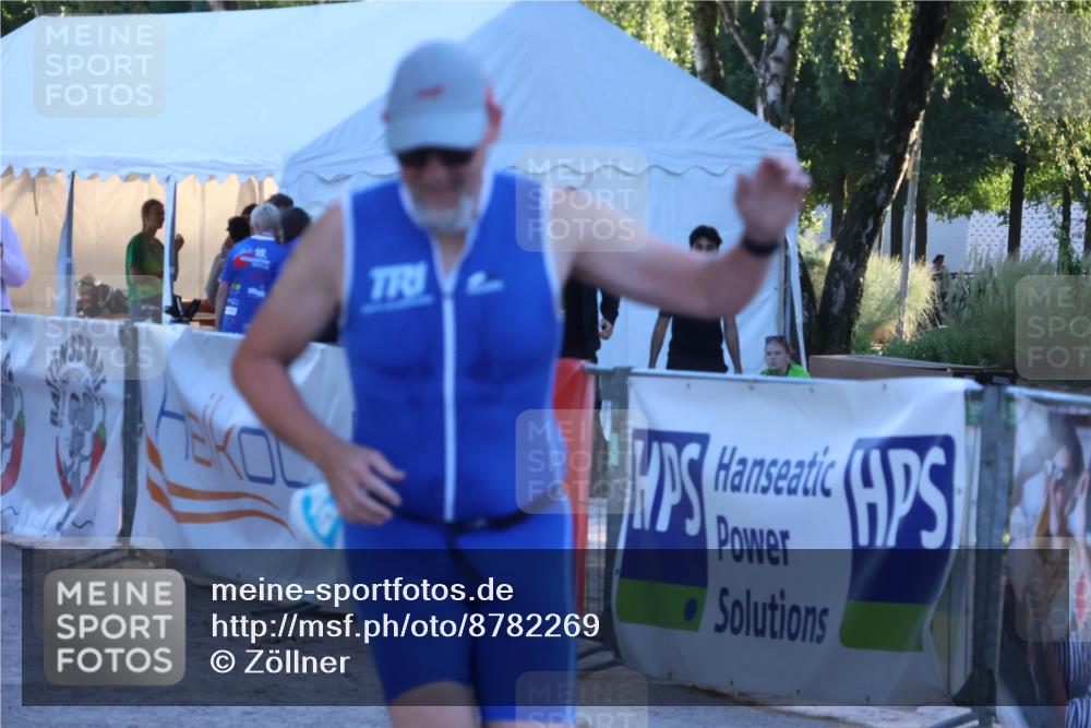 07.09.2025 - 19. Norderstedt Triathlon Zöllner http://msf.ph/oto/8782269 07.09.2025 17:49:49 Ziel 1449 meine-sportfotos.de