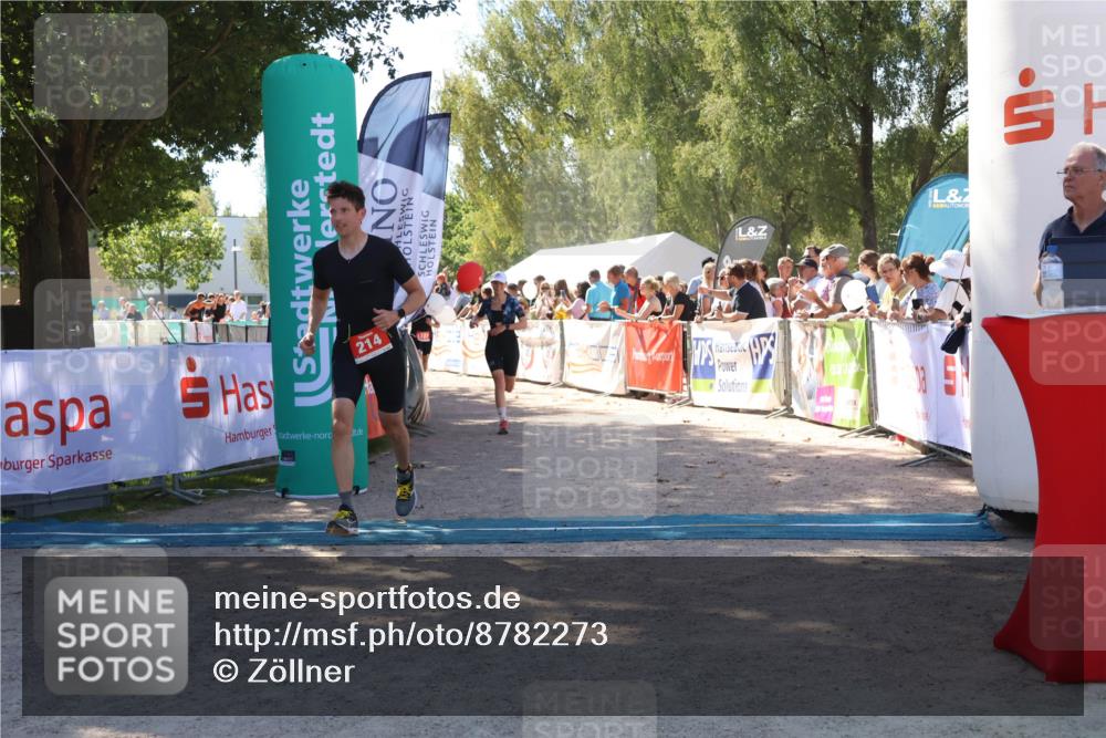07.09.2025 - 19. Norderstedt Triathlon Zöllner http://msf.ph/oto/8782273 07.09.2025 13:00:08 Ziel 214, 776, 1255, 1327, 1343 meine-sportfotos.de