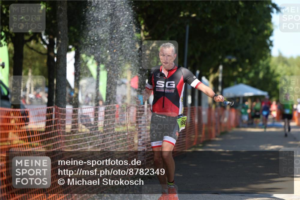 07.09.2025 - 19. Norderstedt Triathlon Michael Strokosch http://msf.ph/oto/8782349 07.09.2025 15:13:53 Laufen 986 meine-sportfotos.de