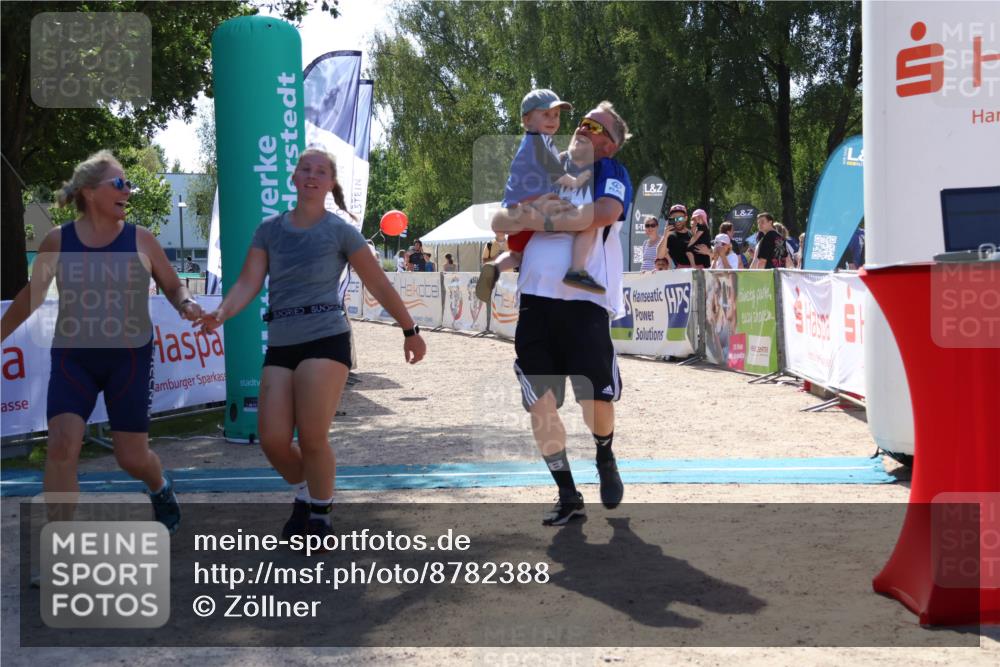07.09.2025 - 19. Norderstedt Triathlon Zöllner http://msf.ph/oto/8782388 07.09.2025 14:14:56 Ziel 314 meine-sportfotos.de
