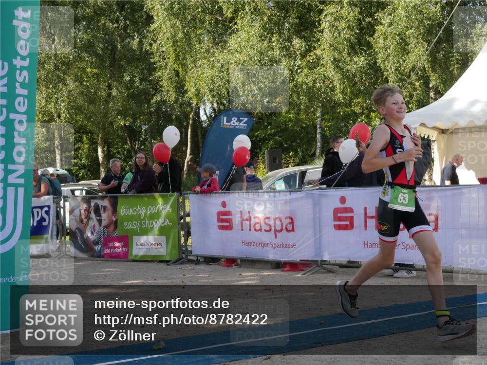 07.09.2025 - 19. Norderstedt Triathlon Zöllner http://msf.ph/oto/8782422 07.09.2025 11:04:01 Ziel 63, 113 meine-sportfotos.de