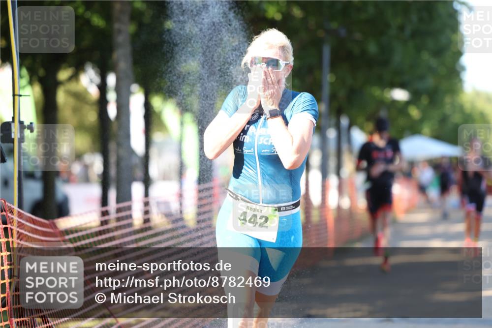 07.09.2025 - 19. Norderstedt Triathlon Michael Strokosch http://msf.ph/oto/8782469 07.09.2025 16:09:55 Laufen 442, 525, 546 meine-sportfotos.de