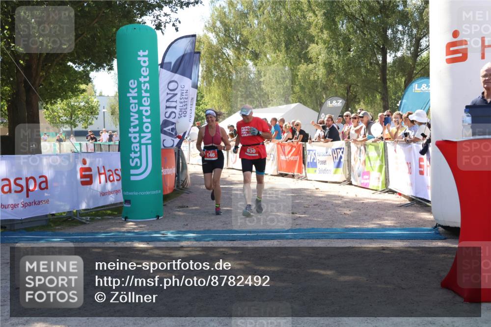 07.09.2025 - 19. Norderstedt Triathlon Zöllner http://msf.ph/oto/8782492 07.09.2025 13:00:30 Ziel 146, 830, 1370 meine-sportfotos.de