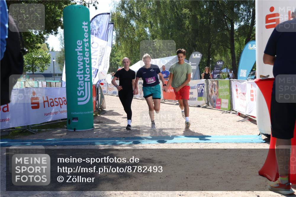 07.09.2025 - 19. Norderstedt Triathlon Zöllner http://msf.ph/oto/8782493 07.09.2025 14:16:13 Ziel 356 meine-sportfotos.de