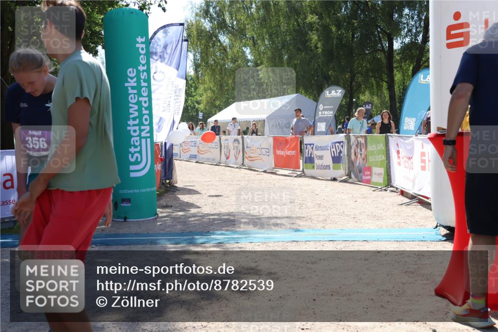 07.09.2025 - 19. Norderstedt Triathlon Zöllner http://msf.ph/oto/8782539 07.09.2025 14:16:15 Ziel 356 meine-sportfotos.de