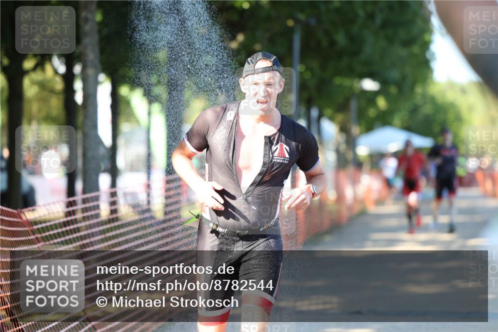 07.09.2025 - 19. Norderstedt Triathlon Michael Strokosch http://msf.ph/oto/8782544 07.09.2025 16:10:00 Laufen 521, 525, 546 meine-sportfotos.de