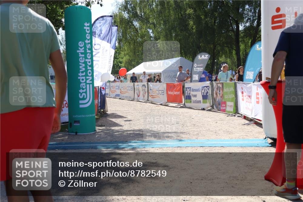 07.09.2025 - 19. Norderstedt Triathlon Zöllner http://msf.ph/oto/8782549 07.09.2025 14:16:16 Ziel 356 meine-sportfotos.de