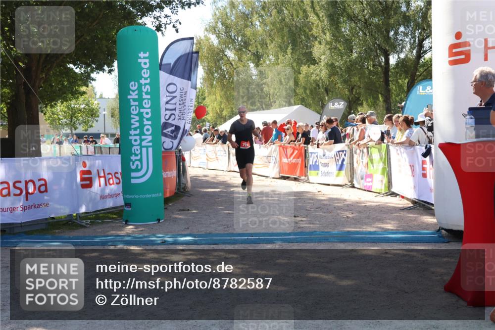 07.09.2025 - 19. Norderstedt Triathlon Zöllner http://msf.ph/oto/8782587 07.09.2025 13:01:00 Ziel 728 meine-sportfotos.de