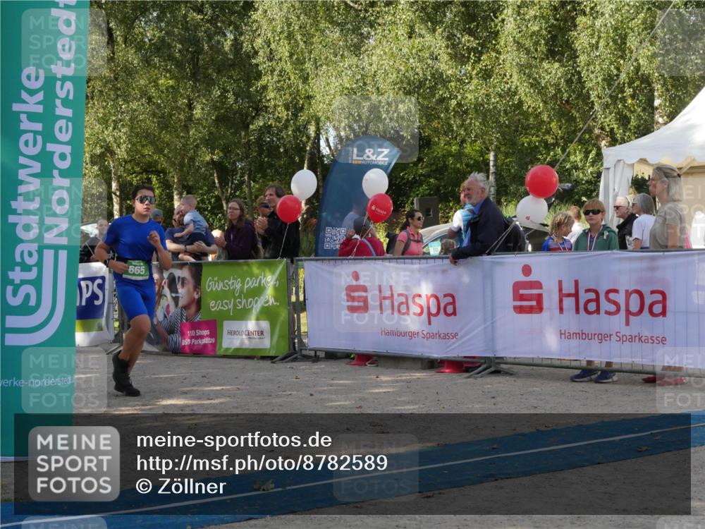 07.09.2025 - 19. Norderstedt Triathlon Zöllner http://msf.ph/oto/8782589 07.09.2025 11:05:57 Ziel 665 meine-sportfotos.de