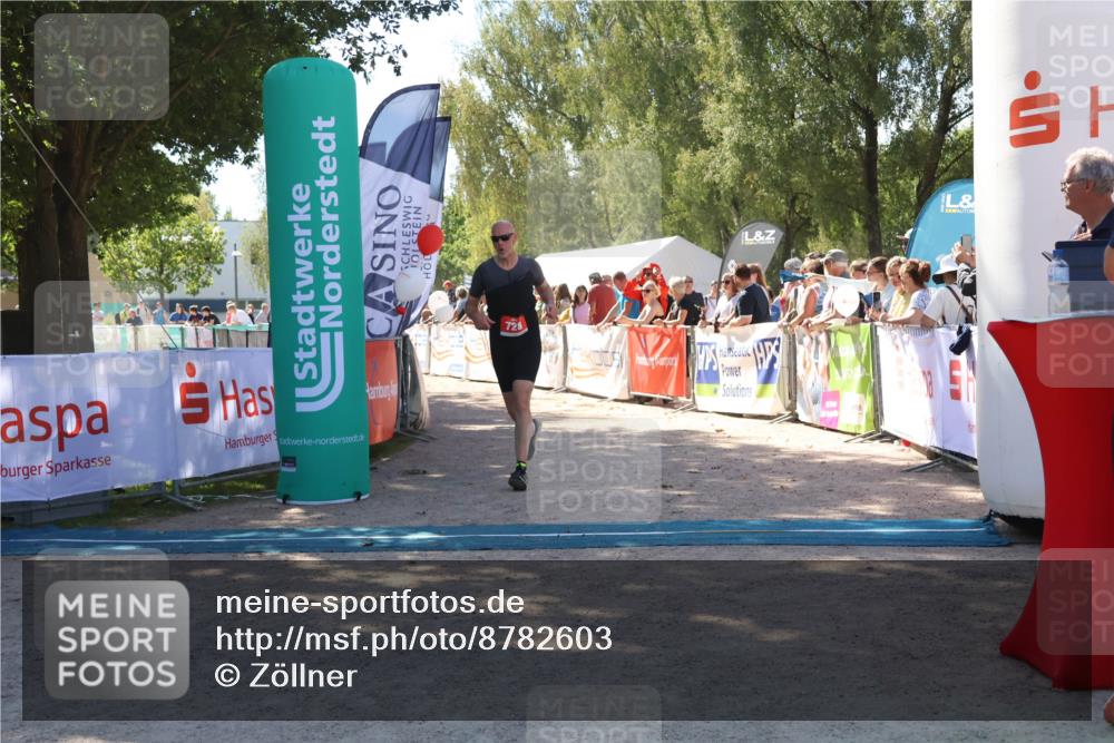 07.09.2025 - 19. Norderstedt Triathlon Zöllner http://msf.ph/oto/8782603 07.09.2025 13:01:01 Ziel 728 meine-sportfotos.de