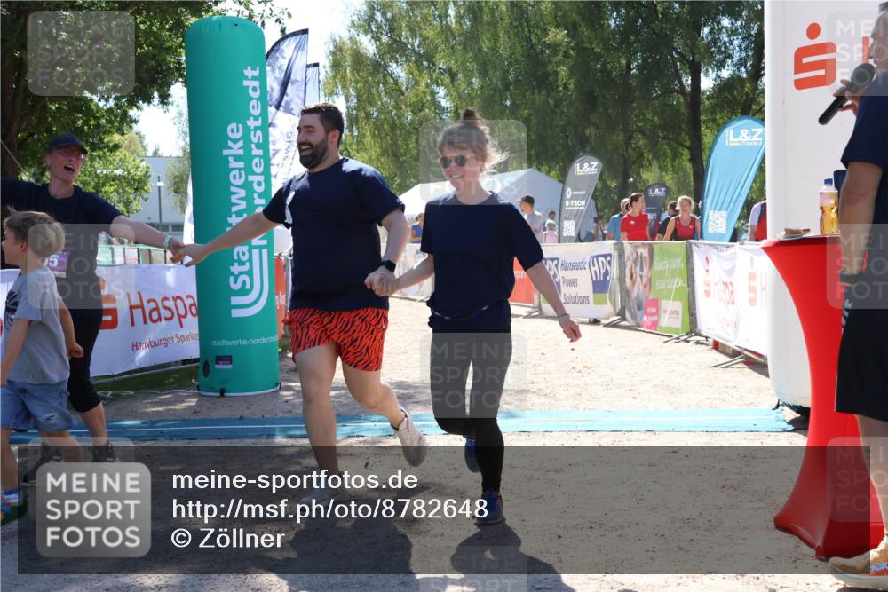07.09.2025 - 19. Norderstedt Triathlon Zöllner http://msf.ph/oto/8782648 07.09.2025 14:18:34 Ziel 335 meine-sportfotos.de