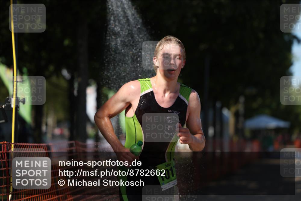 07.09.2025 - 19. Norderstedt Triathlon Michael Strokosch http://msf.ph/oto/8782662 07.09.2025 15:14:33 Laufen 1017, 1040 meine-sportfotos.de