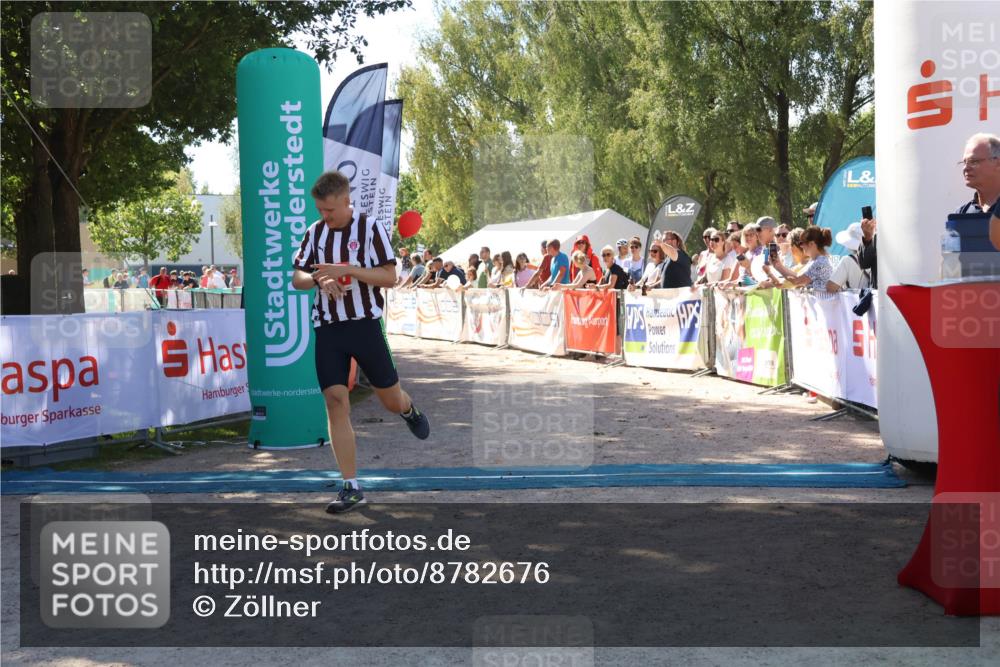 07.09.2025 - 19. Norderstedt Triathlon Zöllner http://msf.ph/oto/8782676 07.09.2025 13:01:14 Ziel 1311 meine-sportfotos.de