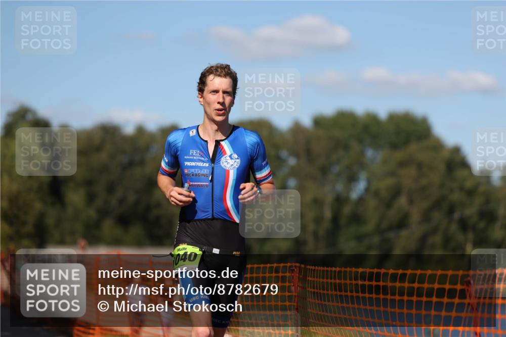 07.09.2025 - 19. Norderstedt Triathlon Michael Strokosch http://msf.ph/oto/8782679 07.09.2025 15:14:35 Laufen 1017, 1040 meine-sportfotos.de