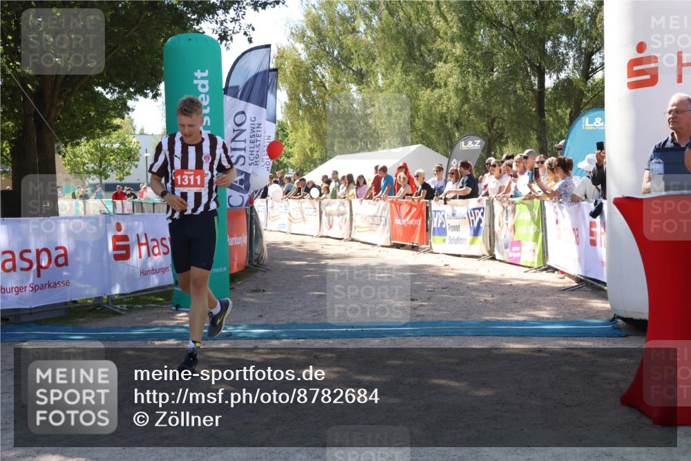 07.09.2025 - 19. Norderstedt Triathlon Zöllner http://msf.ph/oto/8782684 07.09.2025 13:01:15 Ziel 1311 meine-sportfotos.de