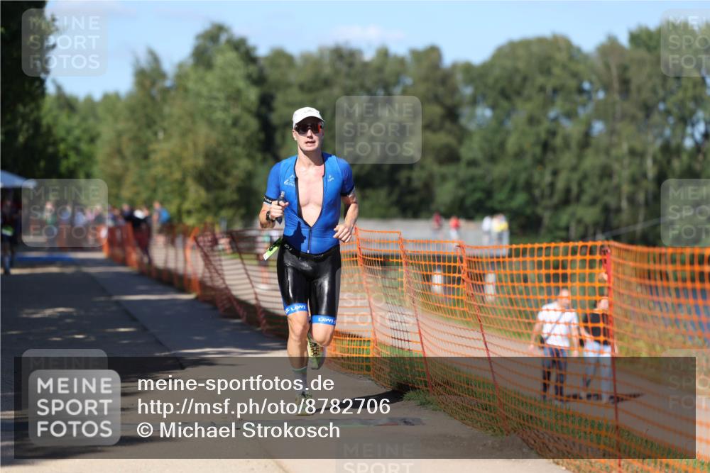 07.09.2025 - 19. Norderstedt Triathlon Michael Strokosch http://msf.ph/oto/8782706 07.09.2025 15:14:44 Laufen 1008 meine-sportfotos.de