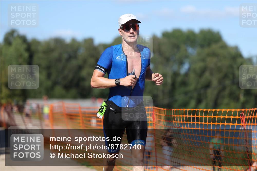 07.09.2025 - 19. Norderstedt Triathlon Michael Strokosch http://msf.ph/oto/8782740 07.09.2025 15:14:46 Laufen 1008 meine-sportfotos.de