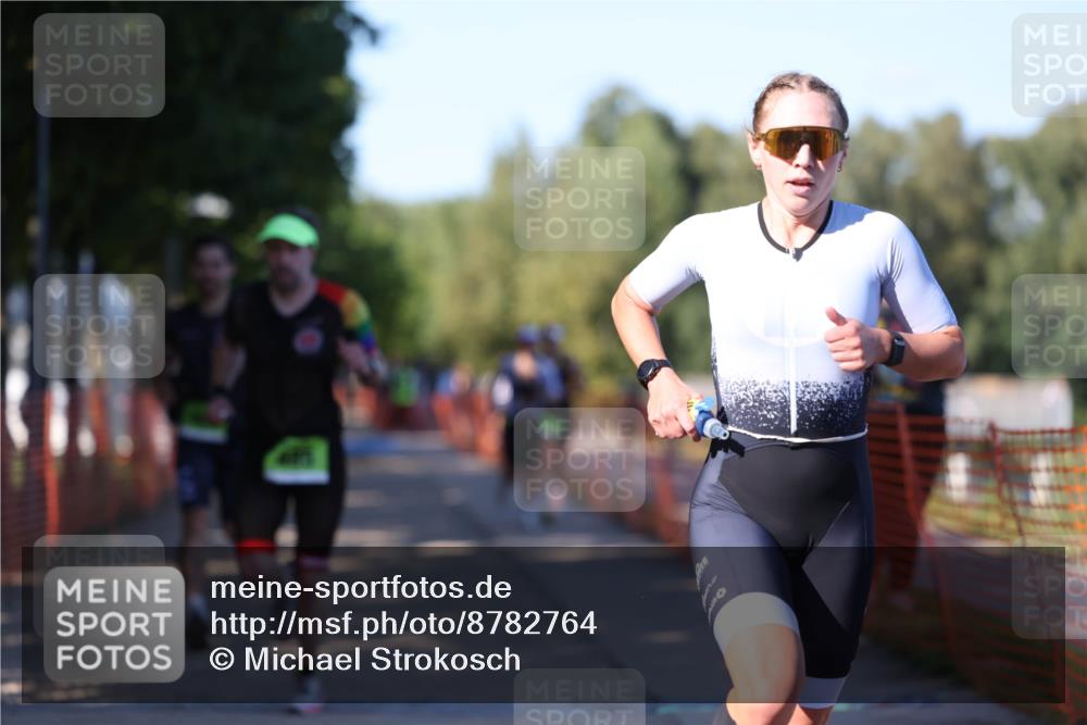 07.09.2025 - 19. Norderstedt Triathlon Michael Strokosch http://msf.ph/oto/8782764 07.09.2025 16:10:42 Laufen 448, 460, 485, 490, 1071 meine-sportfotos.de