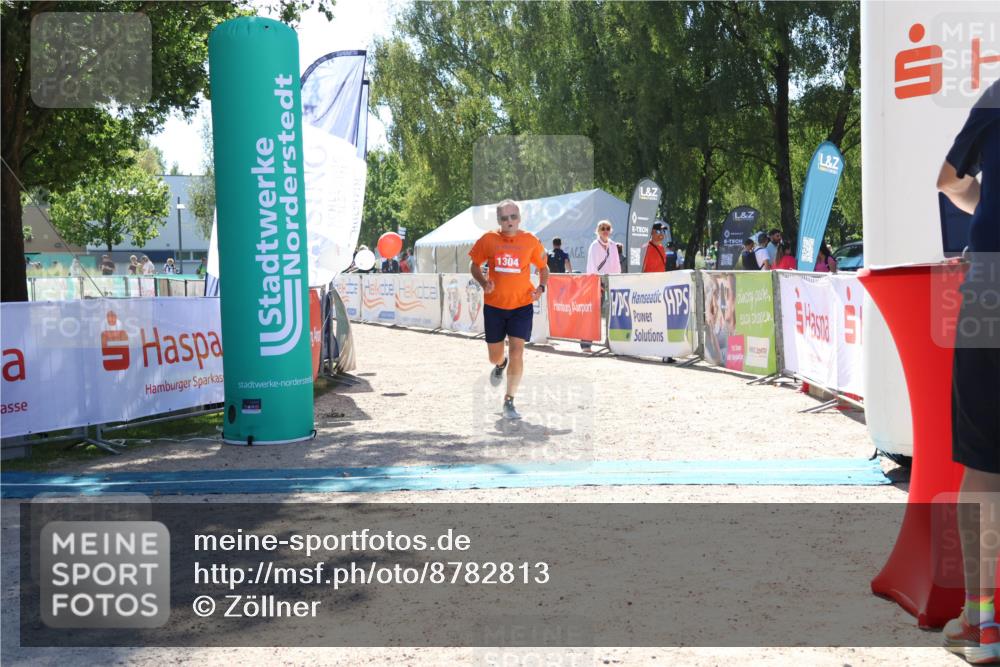 07.09.2025 - 19. Norderstedt Triathlon Zöllner http://msf.ph/oto/8782813 07.09.2025 14:26:17 Ziel 1304 meine-sportfotos.de