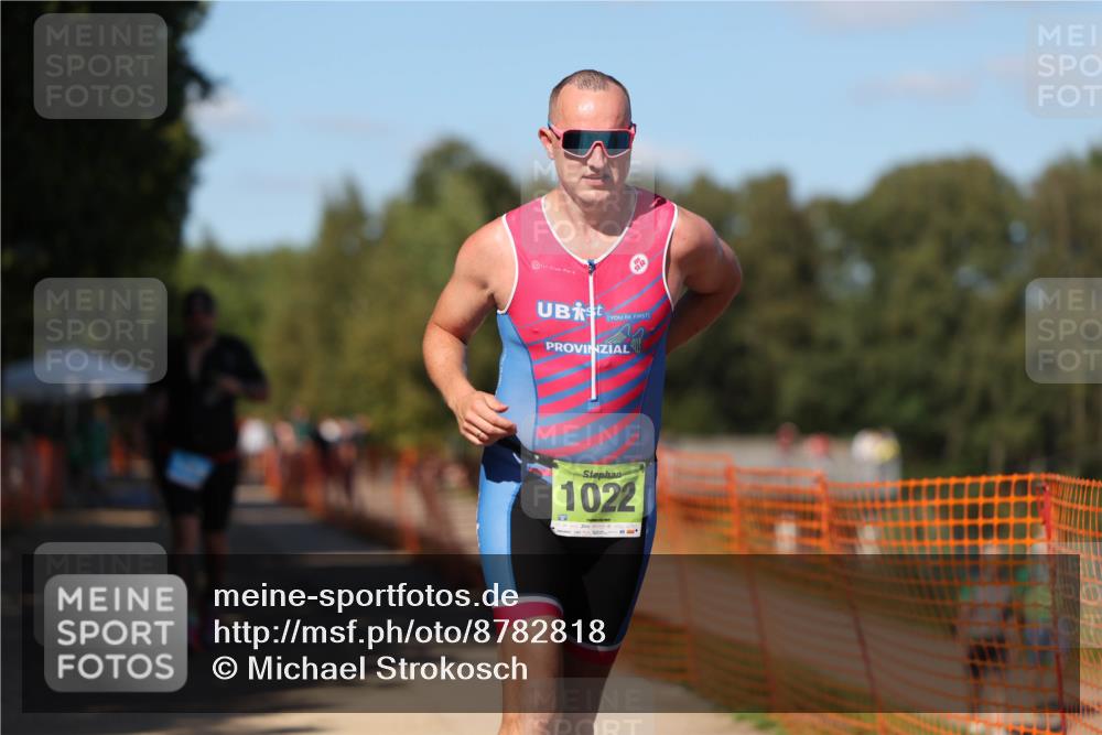 07.09.2025 - 19. Norderstedt Triathlon Michael Strokosch http://msf.ph/oto/8782818 07.09.2025 15:15:26 Laufen 981, 1022, 1459 meine-sportfotos.de