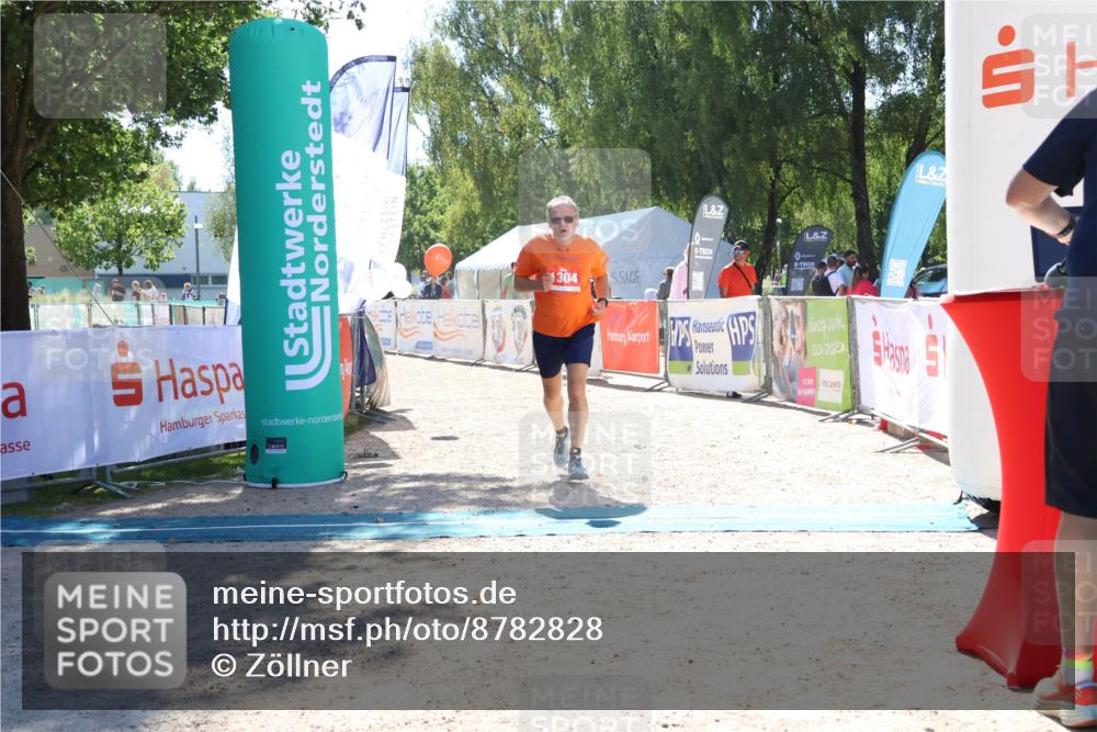07.09.2025 - 19. Norderstedt Triathlon Zöllner http://msf.ph/oto/8782828 07.09.2025 14:26:18 Ziel 1304 meine-sportfotos.de