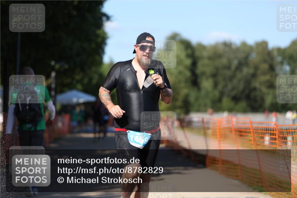 07.09.2025 - 19. Norderstedt Triathlon Michael Strokosch http://msf.ph/oto/8782829 07.09.2025 15:15:30 Laufen 1459 meine-sportfotos.de