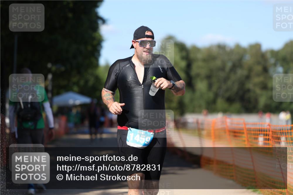 07.09.2025 - 19. Norderstedt Triathlon Michael Strokosch http://msf.ph/oto/8782831 07.09.2025 15:15:30 Laufen 1459 meine-sportfotos.de