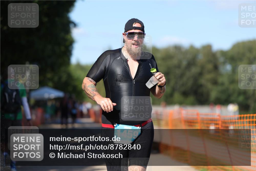 07.09.2025 - 19. Norderstedt Triathlon Michael Strokosch http://msf.ph/oto/8782840 07.09.2025 15:15:30 Laufen 1459 meine-sportfotos.de