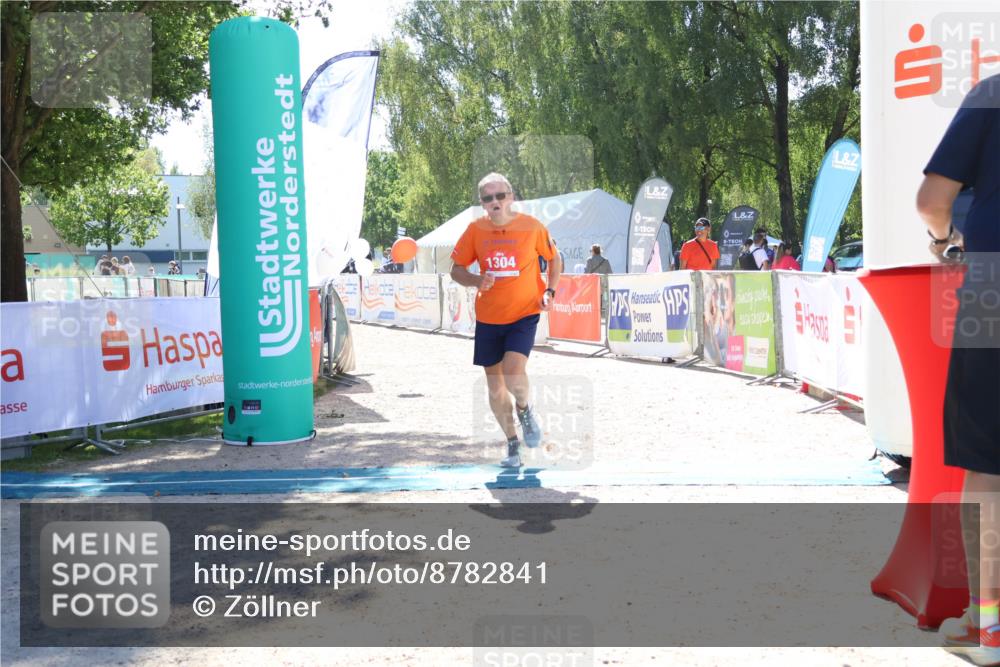 07.09.2025 - 19. Norderstedt Triathlon Zöllner http://msf.ph/oto/8782841 07.09.2025 14:26:19 Ziel 1304 meine-sportfotos.de