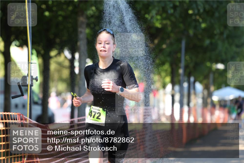 07.09.2025 - 19. Norderstedt Triathlon Michael Strokosch http://msf.ph/oto/8782862 07.09.2025 16:10:50 Laufen 448, 460 meine-sportfotos.de