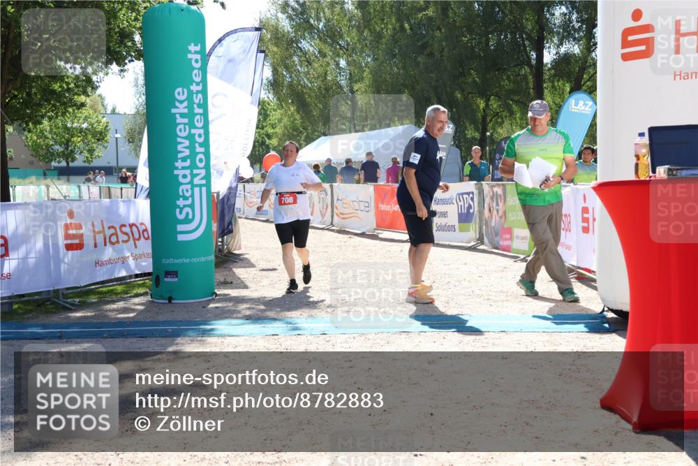 07.09.2025 - 19. Norderstedt Triathlon Zöllner http://msf.ph/oto/8782883 07.09.2025 14:36:04 Ziel 708 meine-sportfotos.de