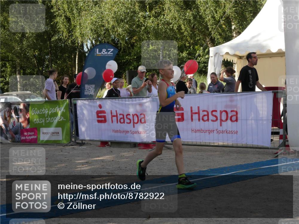 07.09.2025 - 19. Norderstedt Triathlon Zöllner http://msf.ph/oto/8782922 07.09.2025 11:15:42 Ziel 98 meine-sportfotos.de