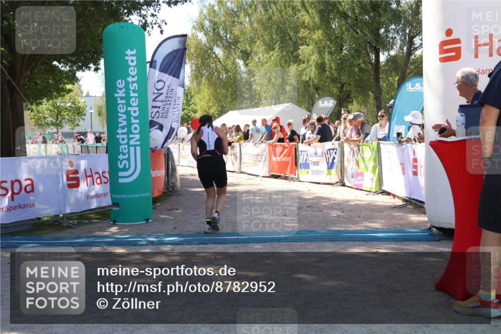 07.09.2025 - 19. Norderstedt Triathlon Zöllner http://msf.ph/oto/8782952 07.09.2025 13:02:36 Ziel 1380 meine-sportfotos.de