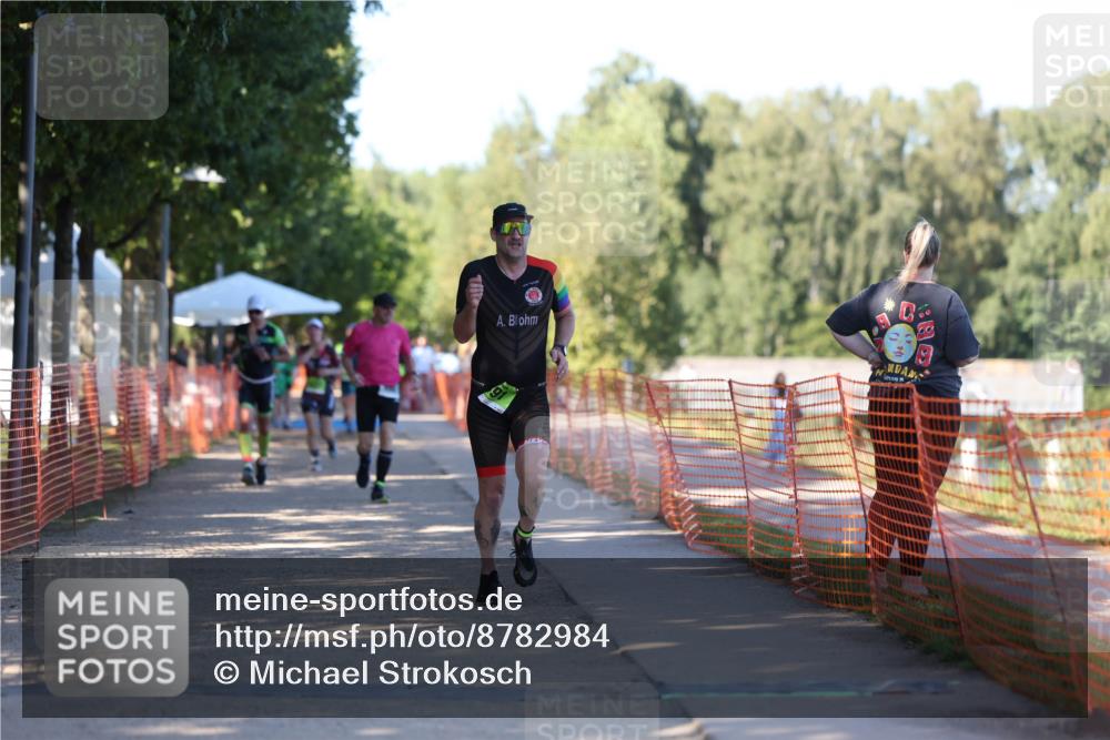 07.09.2025 - 19. Norderstedt Triathlon Michael Strokosch http://msf.ph/oto/8782984 07.09.2025 16:11:13 Laufen 491, 950 meine-sportfotos.de