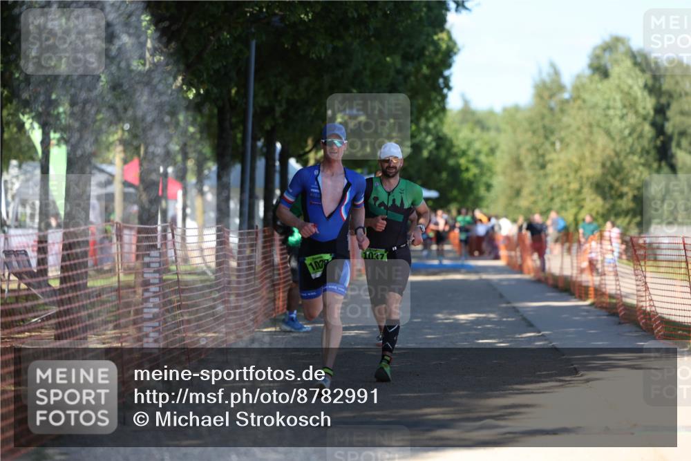 07.09.2025 - 19. Norderstedt Triathlon Michael Strokosch http://msf.ph/oto/8782991 07.09.2025 15:15:55 Laufen 964 meine-sportfotos.de