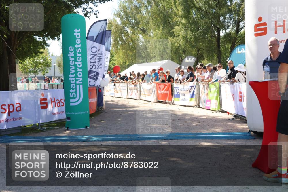 07.09.2025 - 19. Norderstedt Triathlon Zöllner http://msf.ph/oto/8783022 07.09.2025 13:03:04 Ziel  meine-sportfotos.de